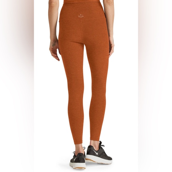 Beyond Yoga Copper Leggings - Picture 3 of 7